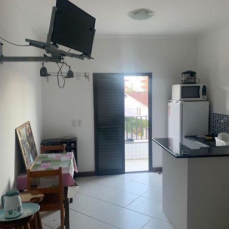 Toninhas 300 Mts Mar Apartment Ubatuba Exterior photo