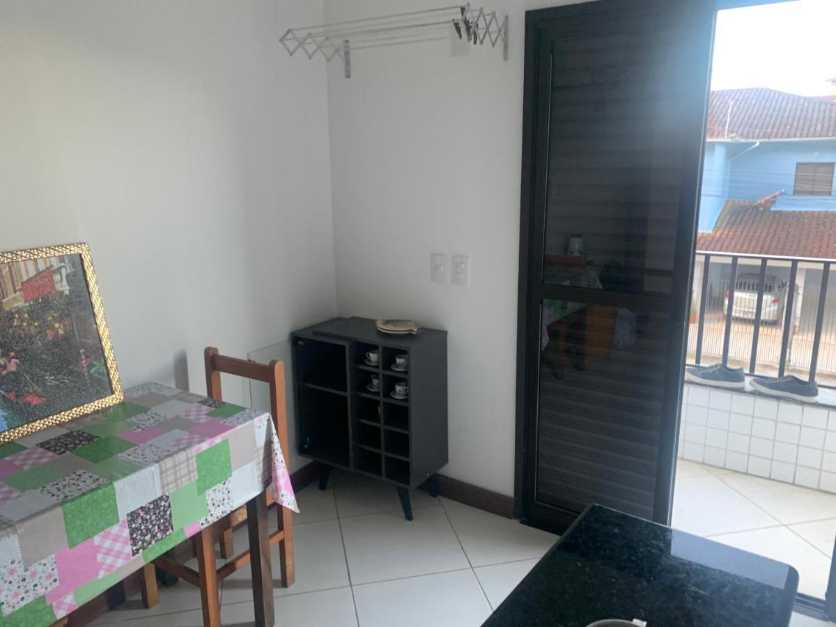 Toninhas 300 Mts Mar Apartment Ubatuba Exterior photo